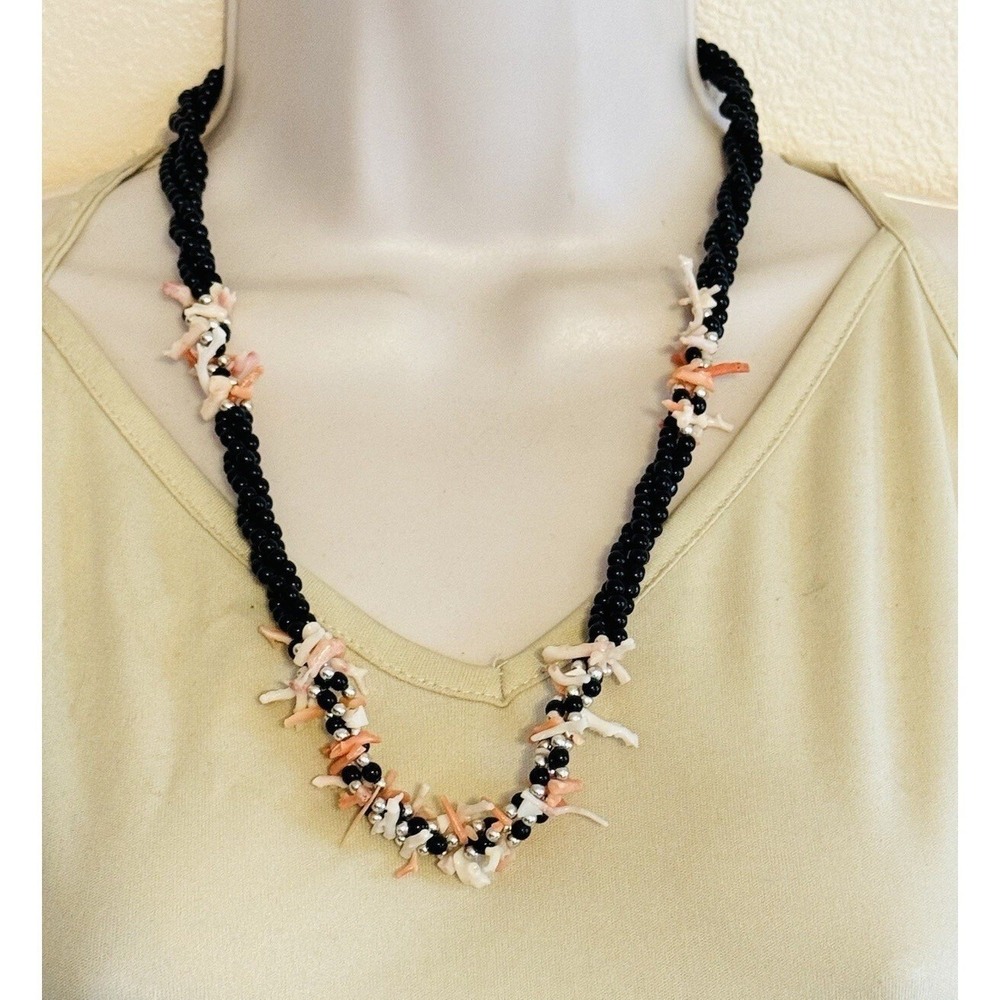 VTG Pink Coral Onyx Torsade Necklace Natural Beaded Collar 70s Vacation Cruise